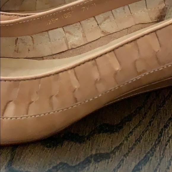 Sutton Plaza Hand made in Brazil leather tan wedge - Picture 4 of 8